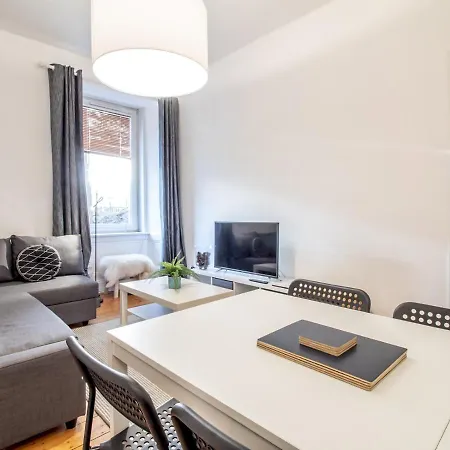Stylish & Charming Retreat For 2- City Centre! Edimburgo Esterno foto