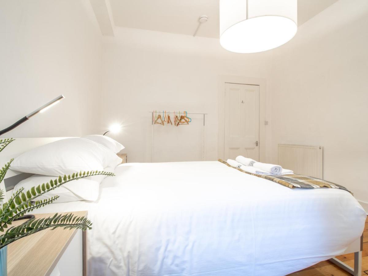 Stylish & Charming Retreat For 2- Centre! Apartamento *